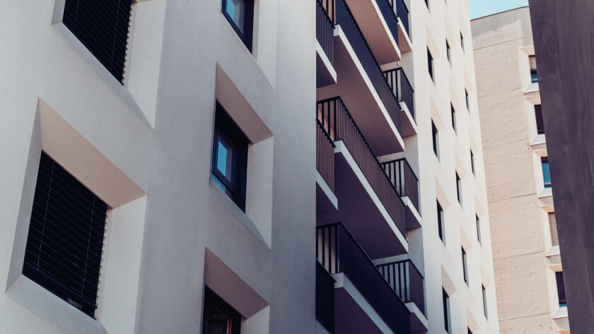 facade residential building » StayBooked